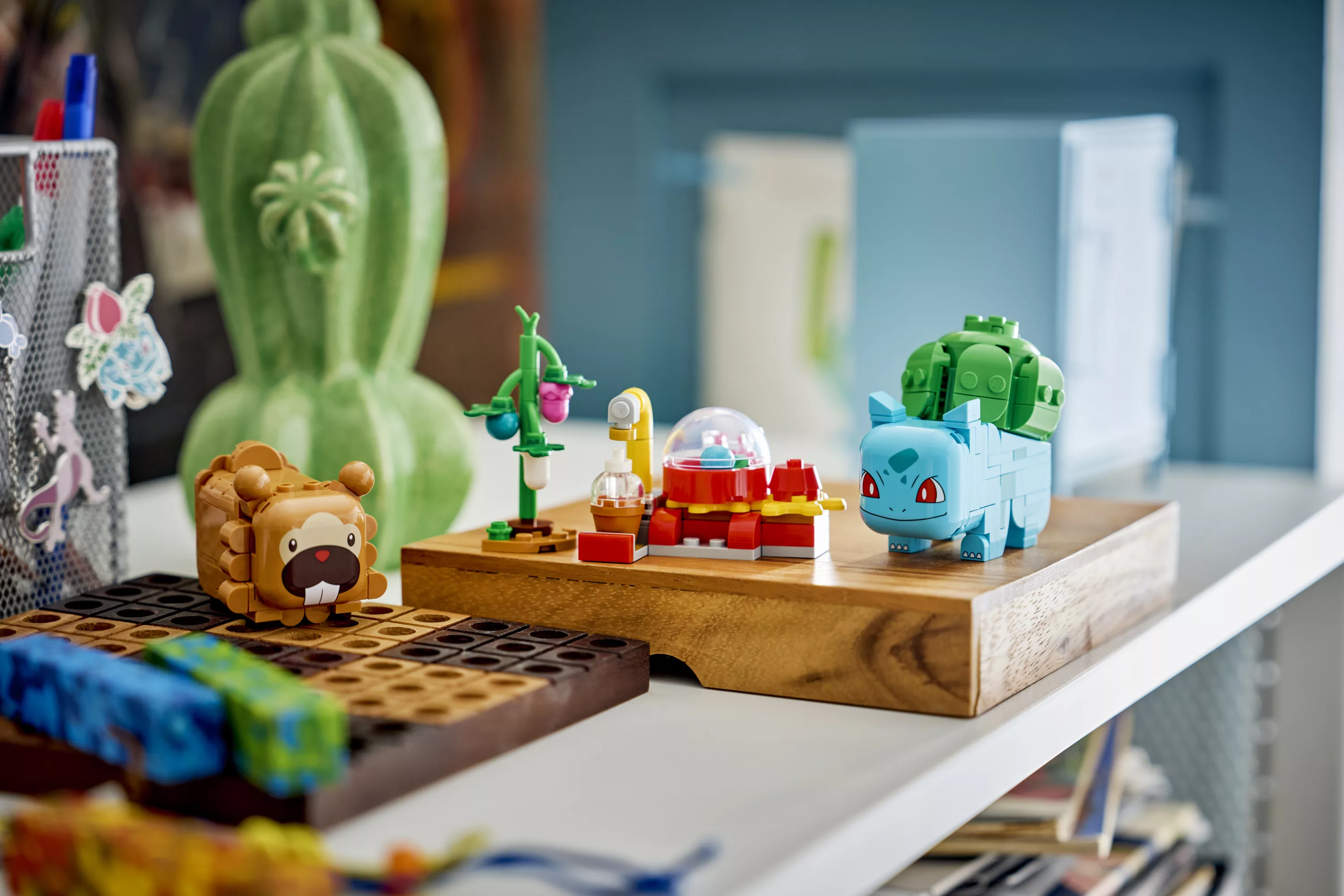 LEGO® Pokemon™ SMART Play Berry Bash with Bulbasaur and Bidoof Product Image 4