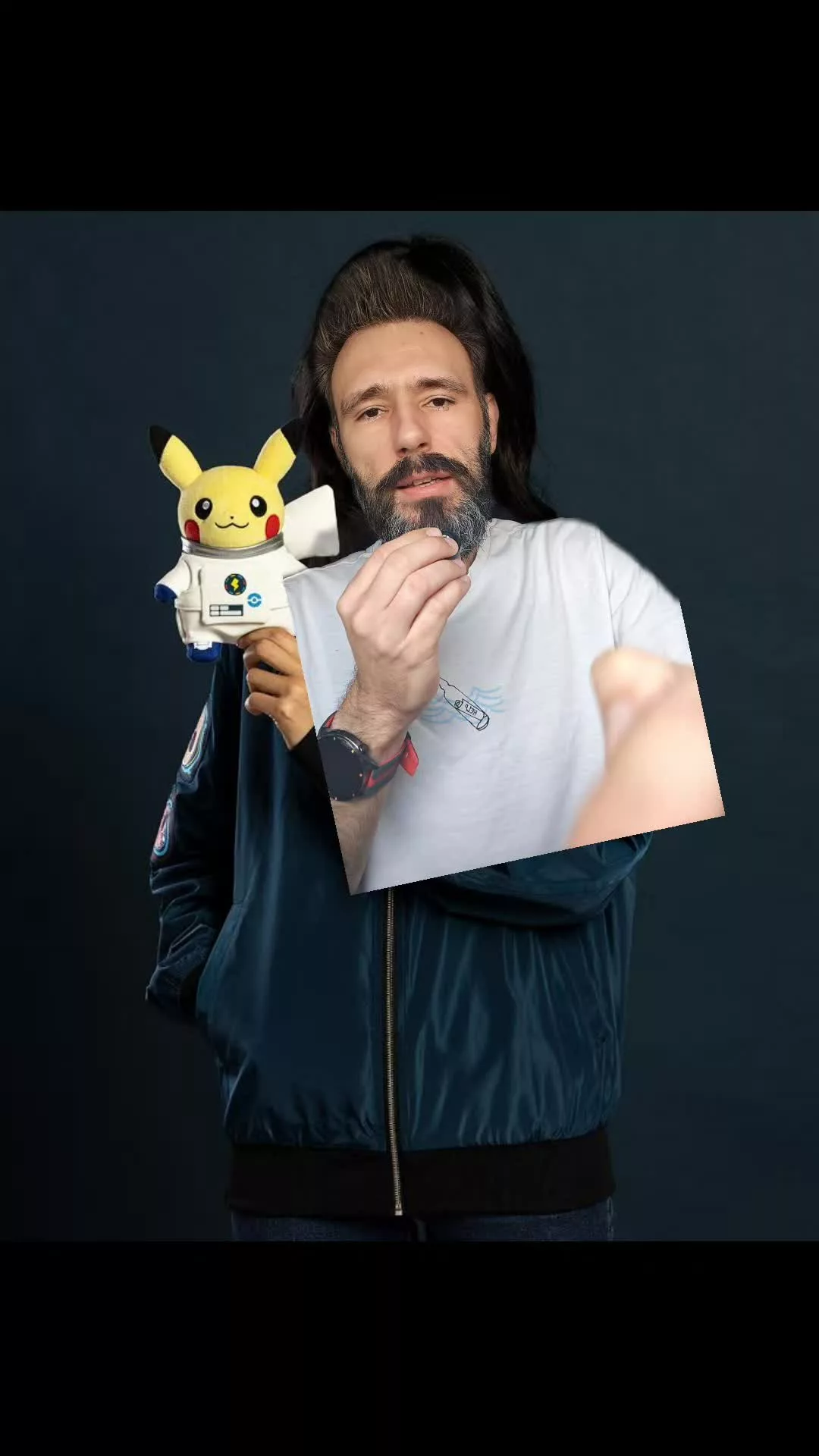 Pikachu w kosmosie! #pokemon i #esa nawiązały bardzo fajna współpracę i wyslali pluszaka pikachu w kosmos! A w samym #pokemongo też będą eventy z tym związane. No i gadżety! Oj ja koniecznie je chce! #pokemonnews #spacethings 