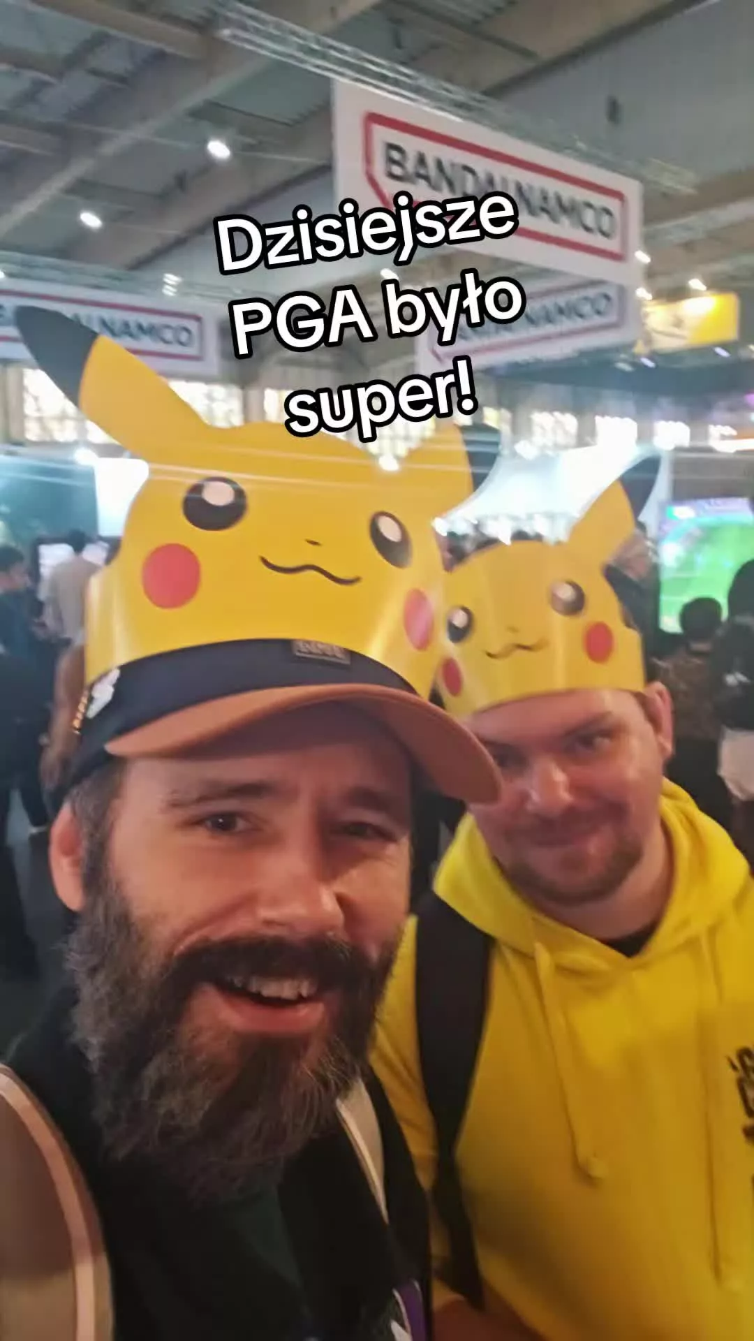 Dzisiejszy wypad na PGA czyli Poznań game arena 2026 był super! Dawno nie byłem tak naładowany energia i nareszcie można było spotkać się z super ekipa m.in. @Saitonashi @Listva @Kondziuu i wielu wielu innych! Serdecznie dziękuję, zawsze po takim evencie mam baterie naładowane do pełna! Było też #nintendo #gaming #games mieliśmy konsole #3ds i polowalismy na Street passy i wiecie co? Łącznie złapałem 11 osób! No i był też @arhn.eu 